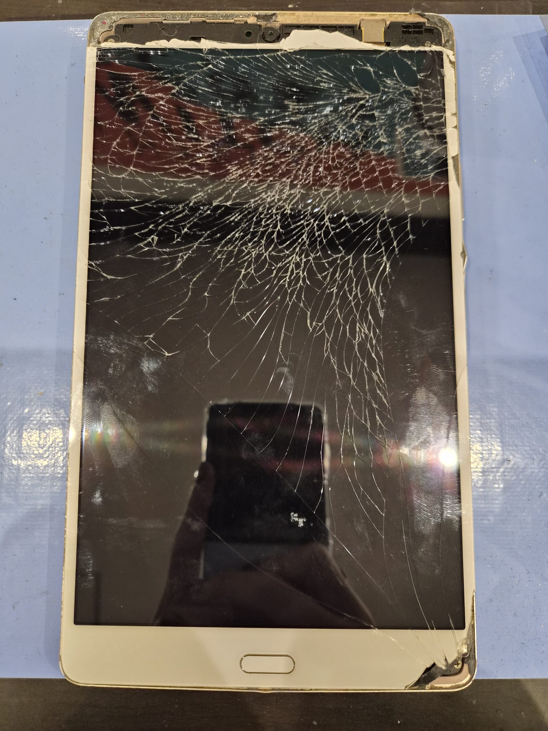 【修理実例】d-tab 画面修理