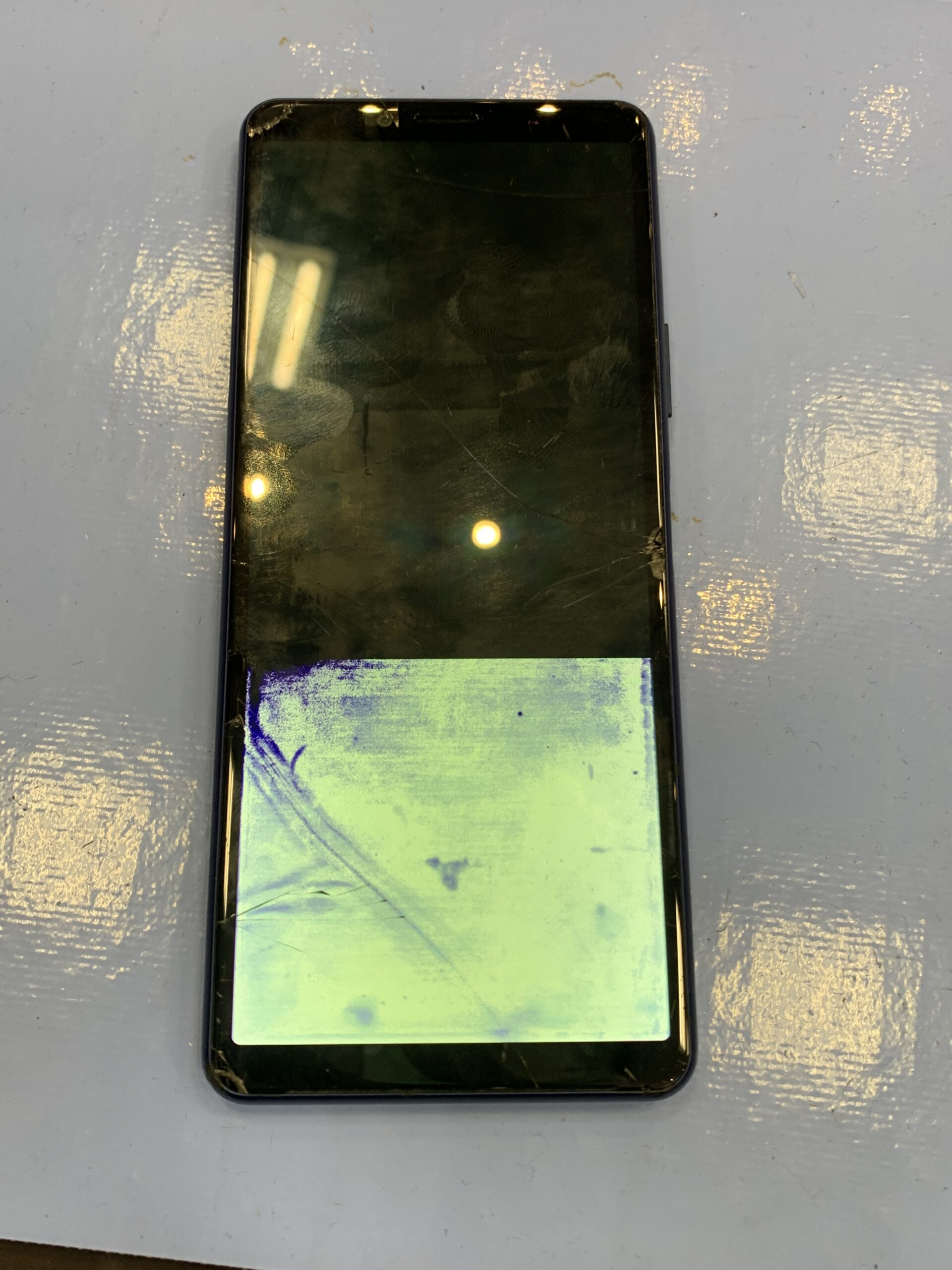 【修理実例】Xperia10 II　画面交換とバッテリー交換