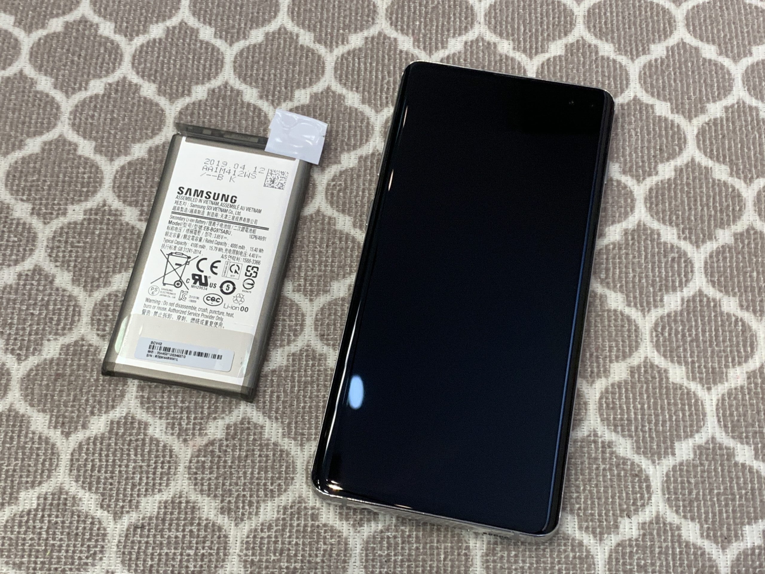 【修理実例】Galaxy S10+バッテリー交換