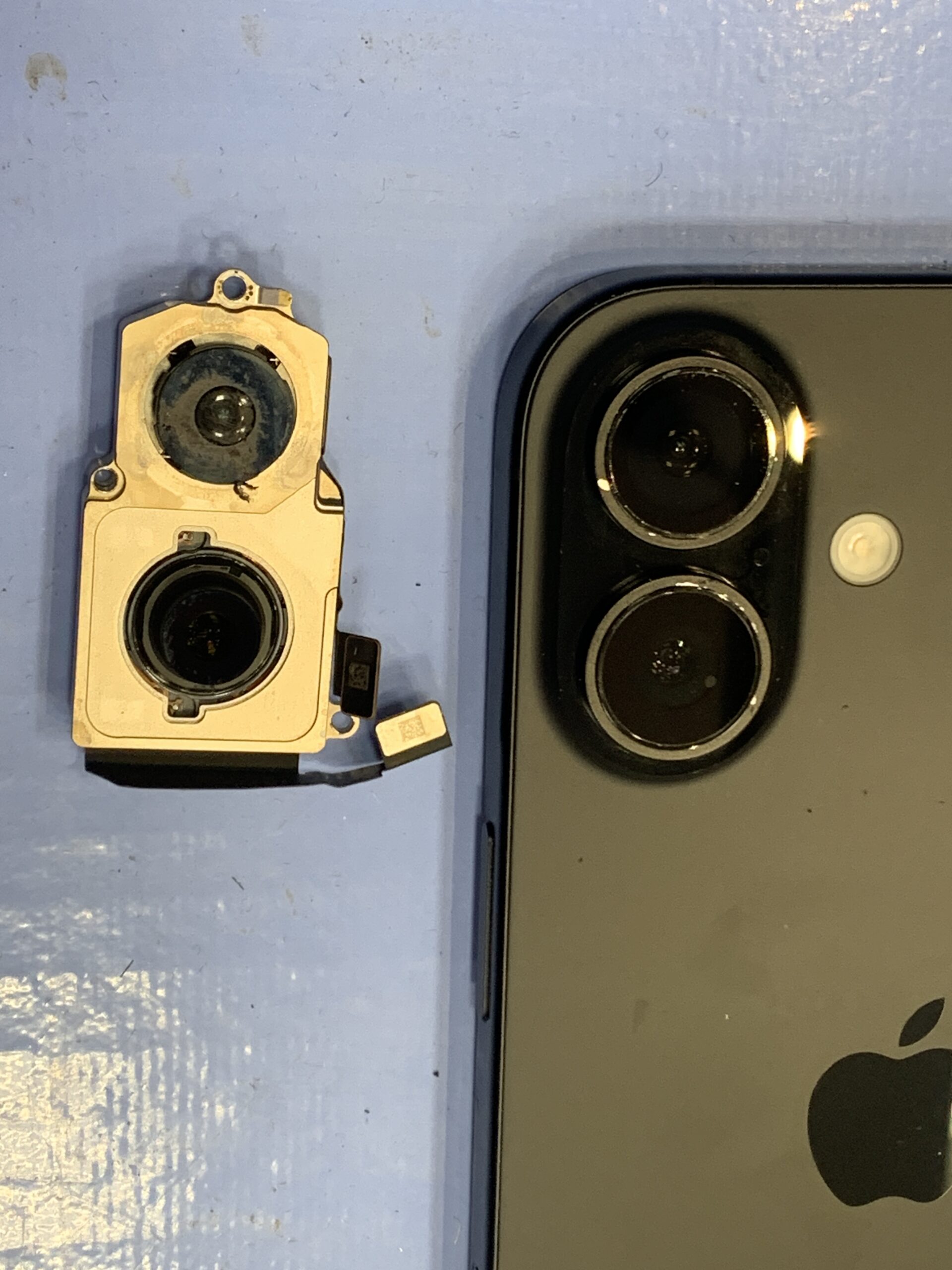 【修理実例】iPhone16バックカメラ交換