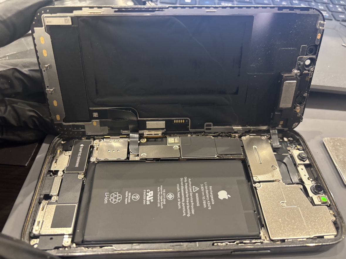 【修理実例】iPhone12Pro　バッテリー交換